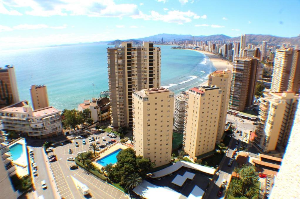 Tropicmar Familiar Levante Beach Бенидорм Екстериор снимка